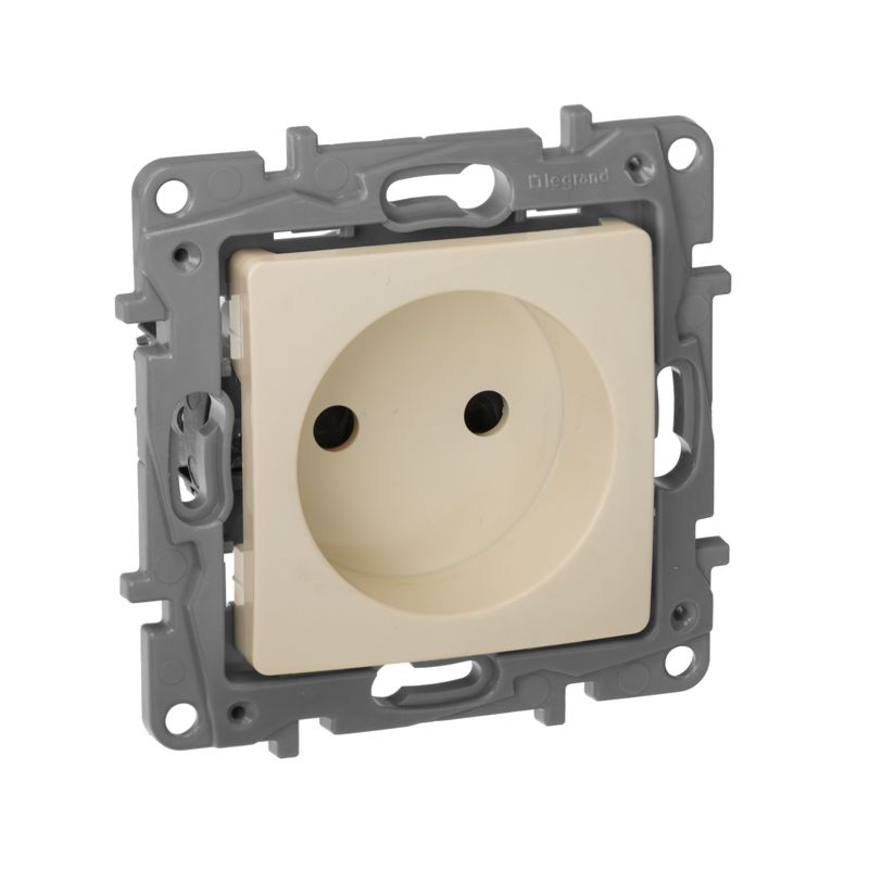 Розетка 1-м СП Etika 16А IP31 250В 2P без заземл. защ. шторки немецк. стандарт винтов. клеммы механизм сл. кость IEK 672334