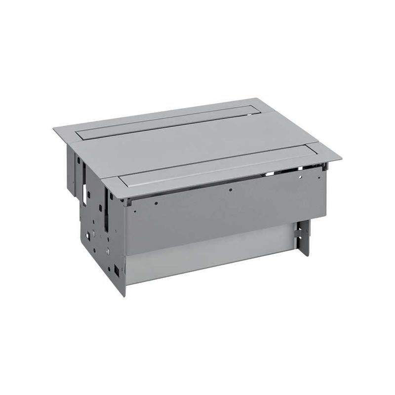 Блок розеточный врезной с крышкой двухсторон. и мет. вводом 2х2P+E 6 пустых мод. алюм. Simon 400 47401000-133