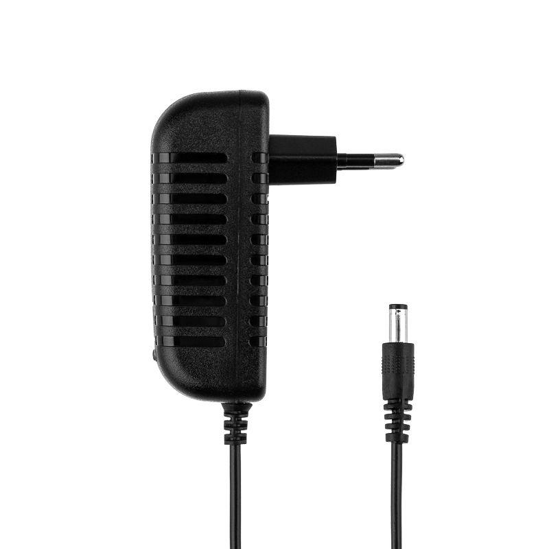 Источник питания 110-220В AC/5В DC 2А 10Вт с DC разъемом подключения 5.5х2.1 без влагозащ. IP23 Rexant 200-012-5