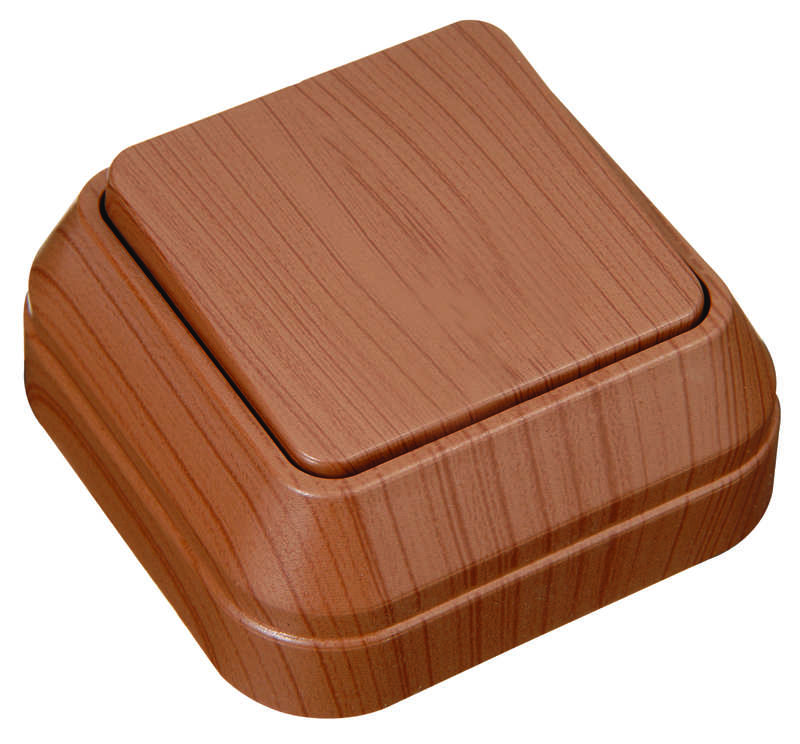 Переключатель проходной 1-кл. ОП 10А IP20 орех Makel 45405