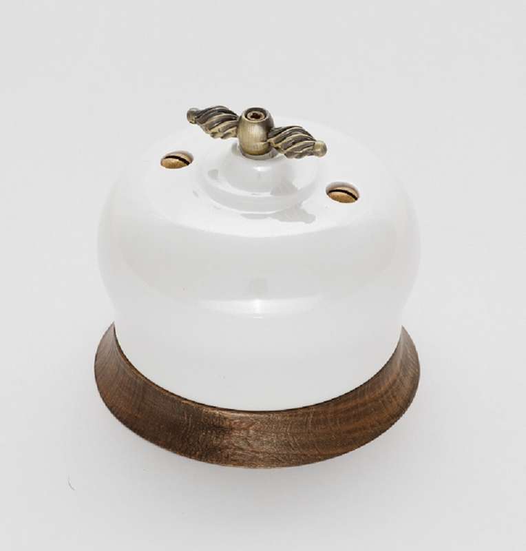 Выключатель проходной поворотный 1-кл. ОП Фаберже 10А IP20 ретро 2 полож. в компл. с 1-м круглой рамкой Винтаж перламутр. Bironi B2-201-010/18