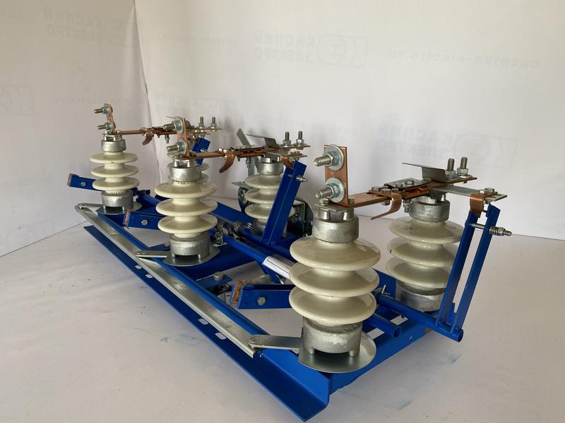 Разъединитель РЛНД-2-10-630 УХЛ1 с приводом ПРНЗ-2-10 3п Электрофарфор ЦБ-00001372