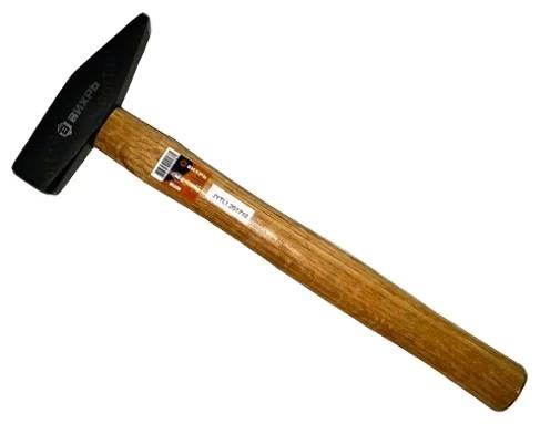 Молоток 800г квадратн. боек деревянная ручка Вихрь 73/6/8/4