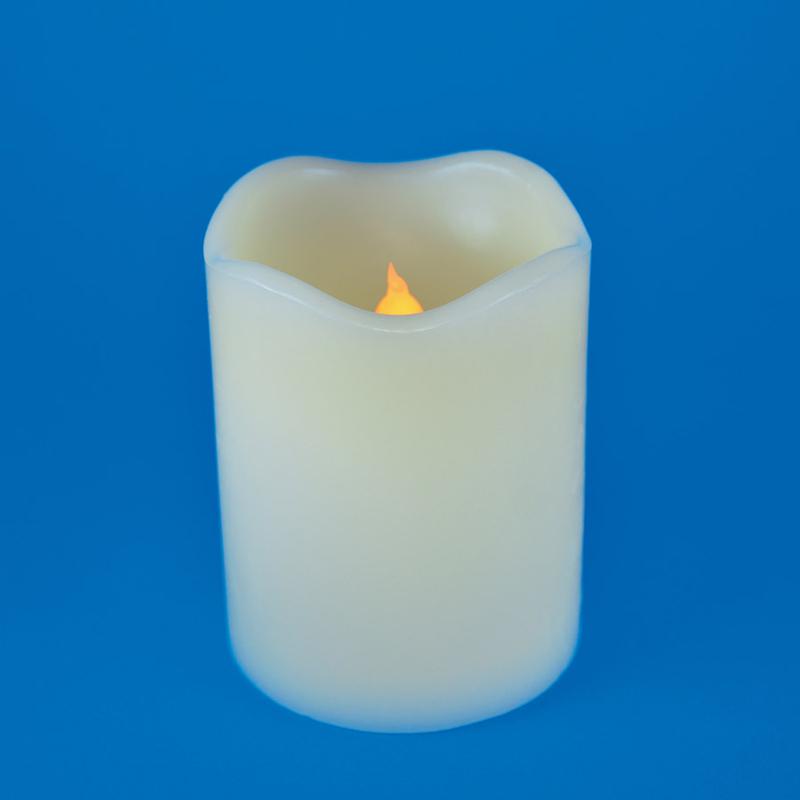 Фигура ULD-F061 WARM WHITE CANDLE "Свеча" на батарейках CR2032 (в/к) 1 LED тепл. свет Uniel UL-00008622
