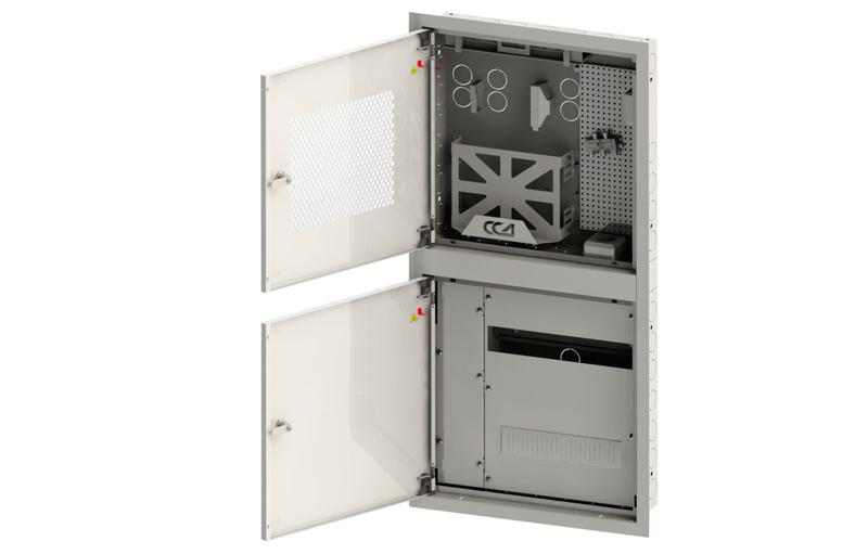 Шкаф распределительный вводной квартирный встраив. (СС+ЭОМ) 3 комнаты ШРВ-К-3 ССД 130411-01463