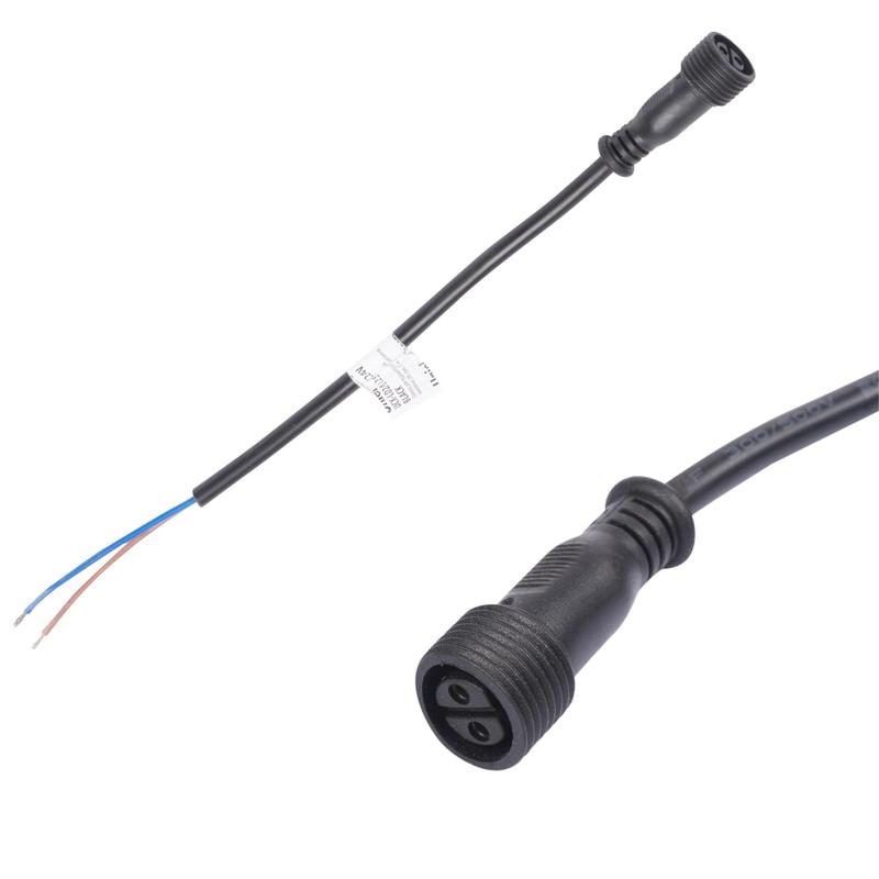Провод UCX-LC2/L52-0.25M DC24V 25см BLACK для подключ. линейн. прожекторов 24В L52 и L53 к контроллеру разъем "мама" Uniel UL-00009344