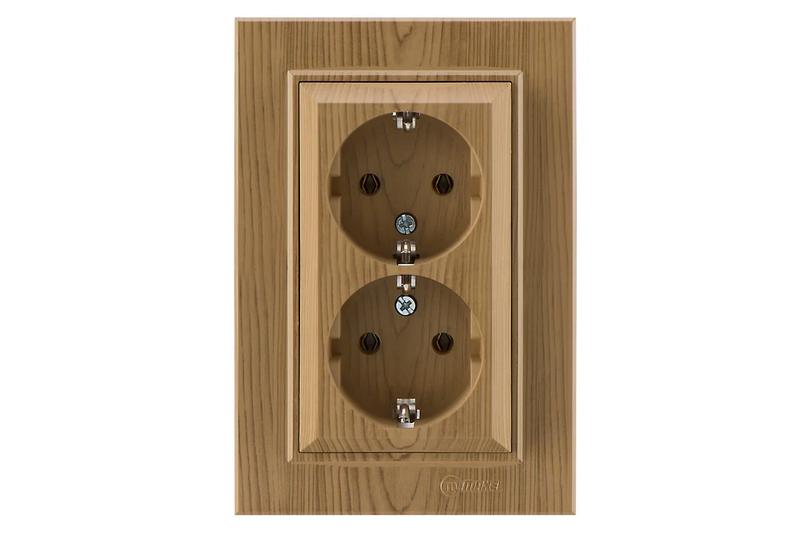 Розетка 2-м СП Karea 16А IP20 с/з дуб Makel 56101082