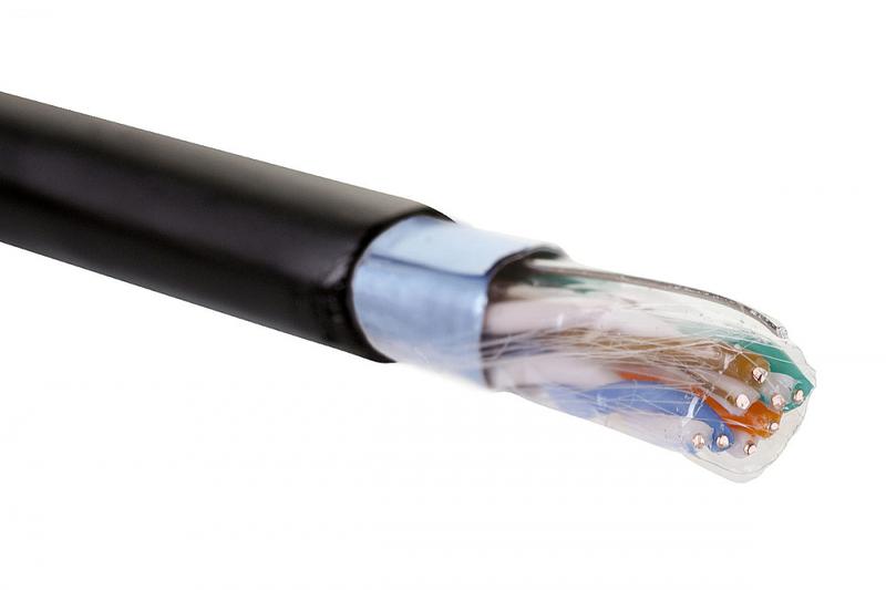 Кабель F/UTP кат.5E 4 пары 24 AWG нгA-HF внешн./внутр. прокладки черн. (уп.305м) (кор.) Eurolan 19C-F5-09BL-B305