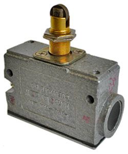 Микровыключатель МП 1305 У2 исп.01 IP54 толкатель с продольным расположением ролика фронтальный гайки Электротехник ET004053