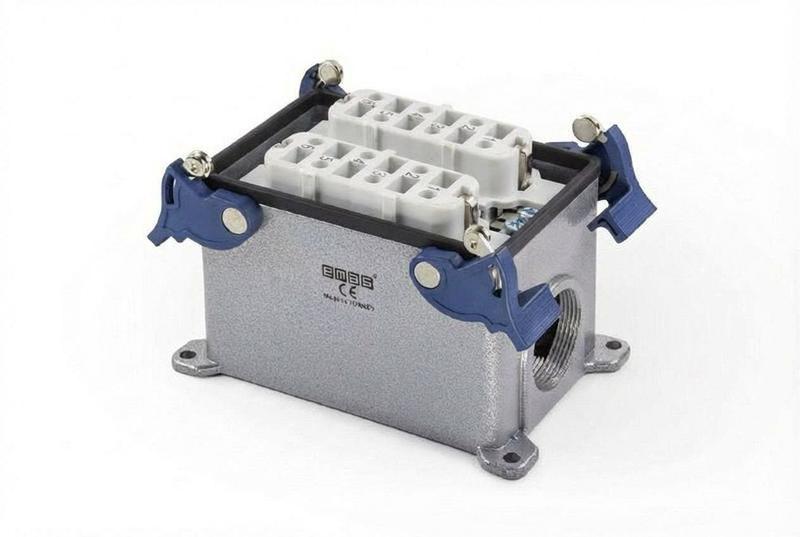 Розетка 4-фиксатора боковой ввод 12 полюсов 35А EMAS EBM612PD14