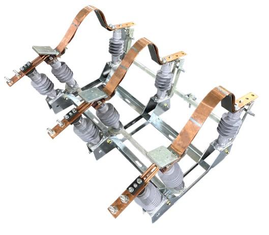 Разъединитель РЛКВ-10.IV/630 УХЛ1 с приводом ПР-03-7 УХЛ1 с КМЧ (6500) НИЛЕД 15501055