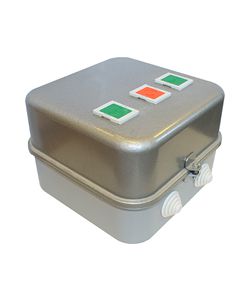 Пускатель электромагнитный ПМ12-040560 У3 В 40А 220В/50Гц 4НО+2НЗ IP40 реверсивный без реле в корпусе с кнопками ПУСК + СТОП + R Электротехник ET004600