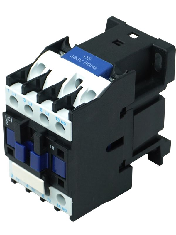 Контактор LC1E1210Q5 3п 12А 380В AC 1НО Электротехник ET014284
