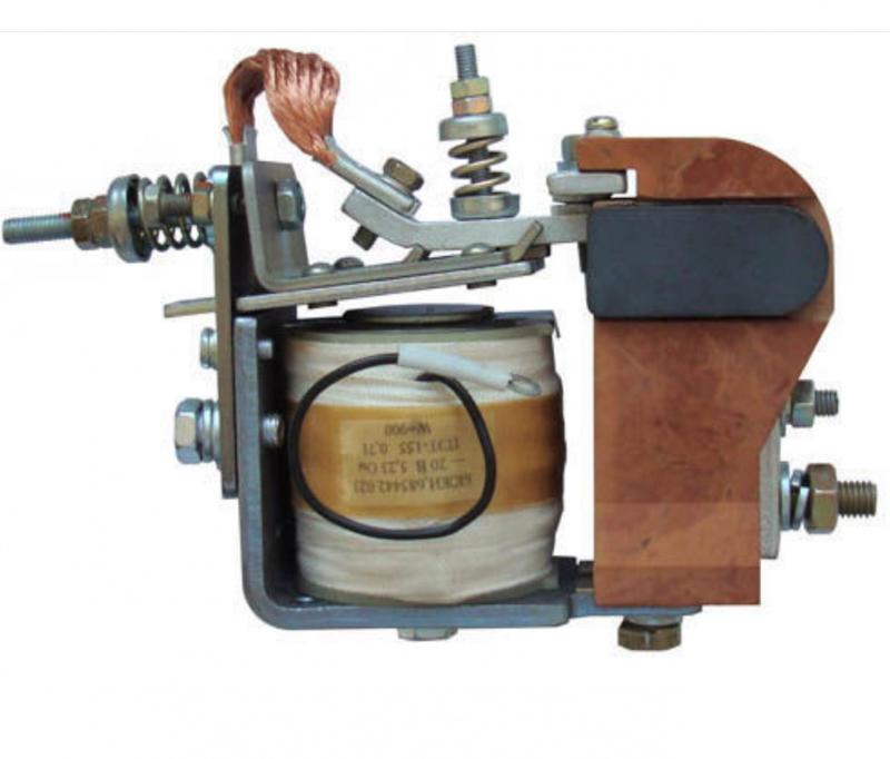 Контактор КМ-5100 кат. 20В DC 100417302.01 ЧЭАЗ A8119-T14341475