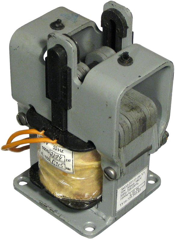 Электромагнит ЭМ33-51111 110В 50Гц тянущее исполнение ПВ=100% 40% У3 A8014-80098275