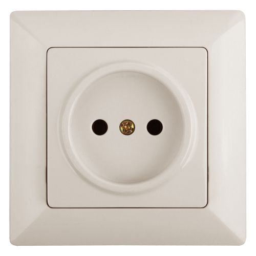 Розетка 1-м СП Solo 4-201-02 2P 16А 250В IP20 без заземл. слон. кость Intro Б0053642