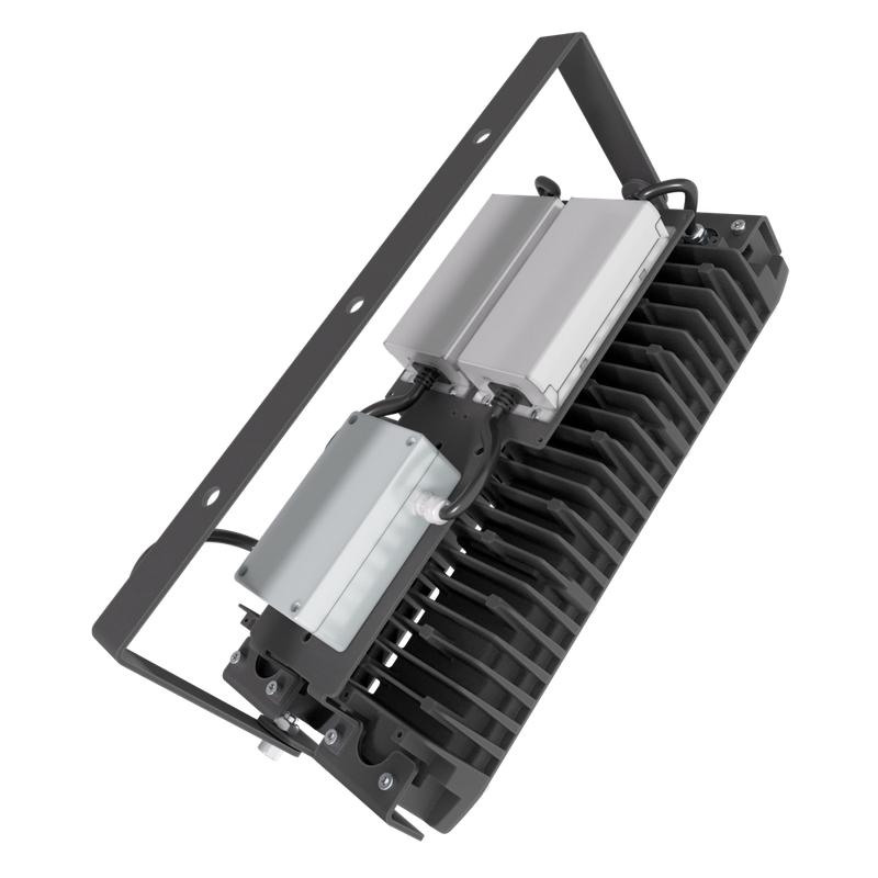 Прожектор светодиодный LAD LED R700-2-PC-30-750-D36-170L1 PROM 170Вт IP67 5000К 230В CRI70 КСС типа "Г" крепление на лире ЛАДзавод LADR72PC30750D36170L1PROM