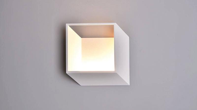 Бра декоративное SKUDGW-1086L-7-WH-WW 7Вт 3000К IP20 бел. DesignLed 00-00003244