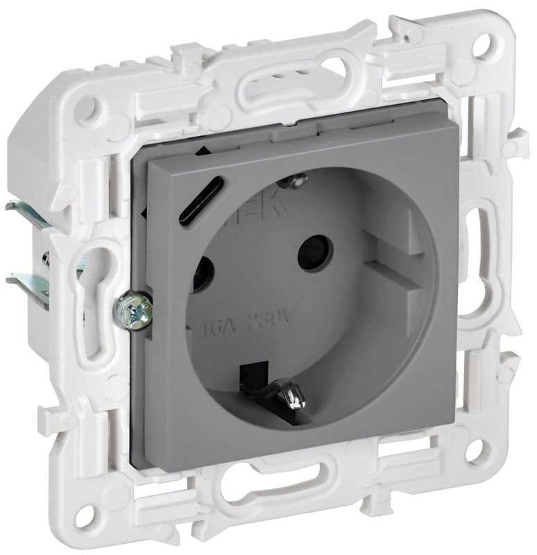 Розетка SKANDY 18Вт 16А с заземл. защ. шторки с USB C SK-R17Gr сер. IEK SK-R14-16-U14-018-K03