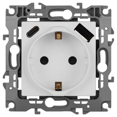 Розетка Эра12 12-4108-01М 16А 250В 2P+E с USB type-A+C 5В-3А защ. шторки бел. матов. Эра Б0067711