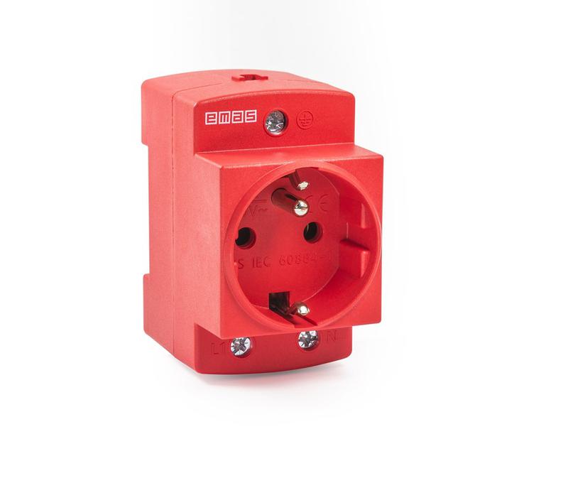 Розетка декоративная стандартов CEE/SCHUKO IP44