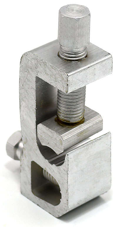 Зажим ответвительный CD 71+BI (16-150/4-70кв.мм) НИЛЕД 11000511