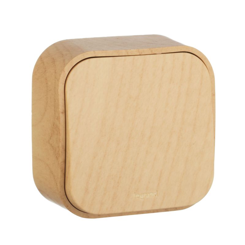 Переключатель проходной 1-кл. ОП Quteo 10А IP20 10AX дерево IEK 782264