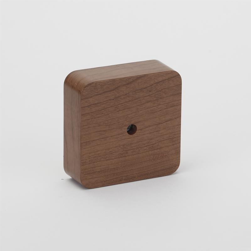 Коробка универсальная для кабель-каналов 80х80х25 дуб (темн. основа) IP40 Ruvinil 65005-08М