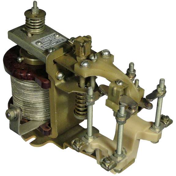 Реле тока РЭВ-830 630А (регулир. от Iном.-(30-80%) 1НО+1НЗ) ЧЭАЗ A8119-77946053