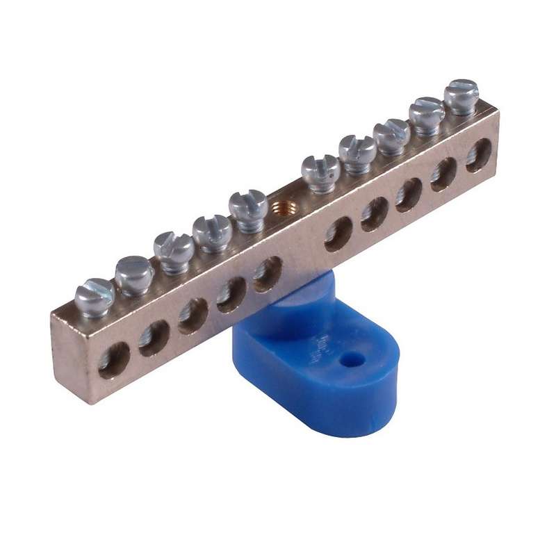 Шина "N" на 8 присоединений 63А на 1изоляторе стойка HEGEL Шина _N_ 63.08