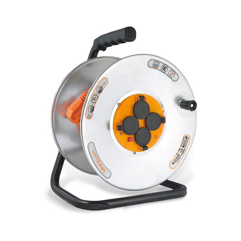 Удлинитель на катушке 4х40м с заземл. 10А IP44 У16-041 ПВС 3х1 термозащита с защ. крышкой UNIVersal 1670