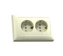 Розетка 2-м СП Селена РС16-401М защ. шторки с заземл. сл. кость Кунцево 8156