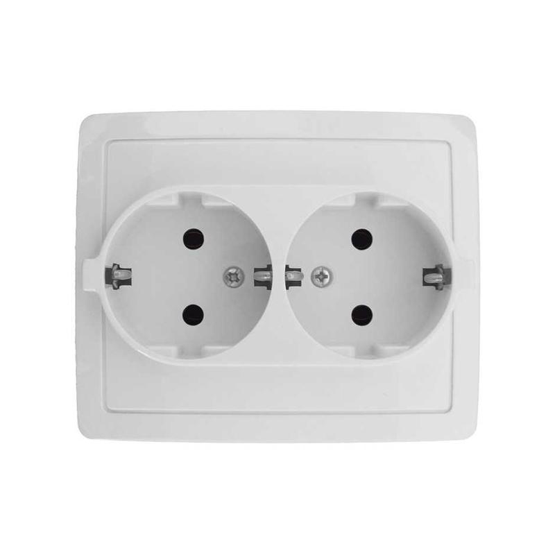 Розетка 2-м СП Simon15 16А IP20 250В с заземл. Schuko без защ. шторок винт. клеммы бел. Simon 1590456-030