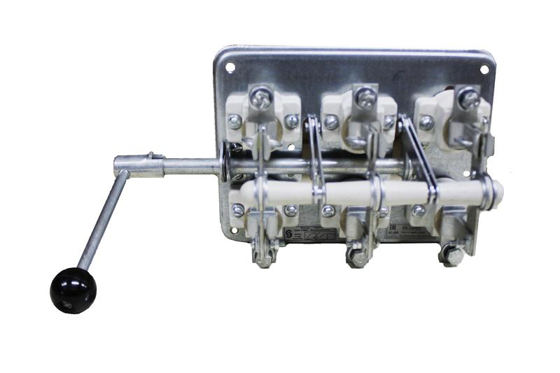 Рубильник РБ-31 100А правый Электрофарфор ЦБ-00002858