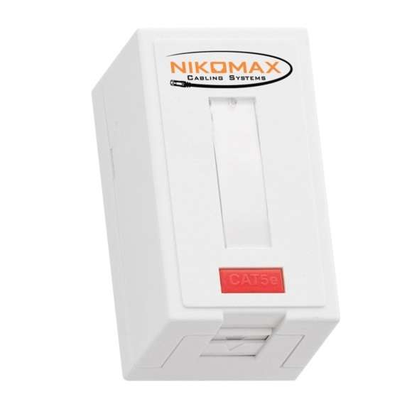 Розетка 1 порт кат.5E (класс D) 100МГц RJ45 (8P8C) FT-TOOL/110/KRONE T568A/B неэкранир. со шторкой бел. NIKOMAX NMC-WO1UD2-FT-ST-WT