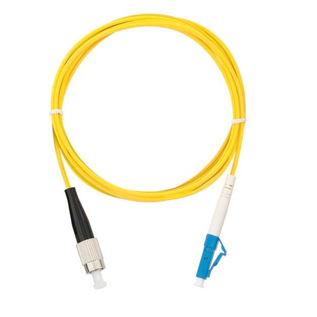 Шнур волоконно-оптический переходной одномодовый 9/125мкм стандарта OS2 FC/UPC-LC/UPC одинарный LSZH нг(A)-HFLTx 2мм желт. 1м NIKOMAX NMF-PC1S2C2-FCU-LCU-001