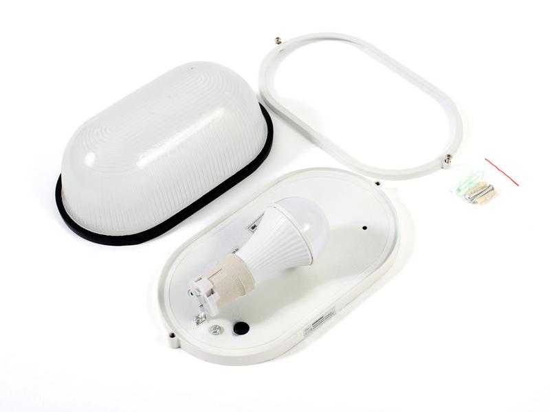 Светильник аварийный SKAT LED 220 Е27 IP54 Бастион 2454