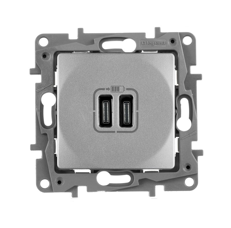 Устройство зарядное Etika с 2-мя USB разъемами C и C 240В/5В 3000мА алюм. IEK 672435