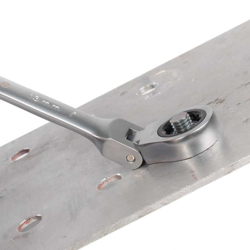 Ключ гаечный трещоточный с шарниром 13 мм КВТ 79195