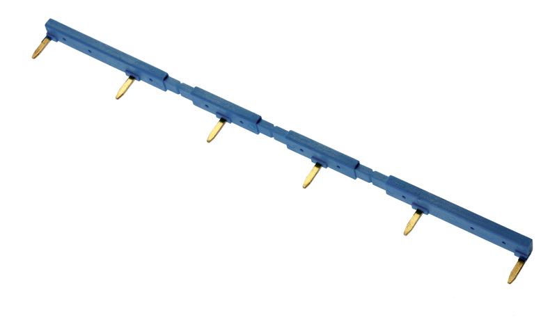 Соединитель шинный 6п для розеток 94.02 94.03 94.04 94.04.9 черн. FINDER 094060