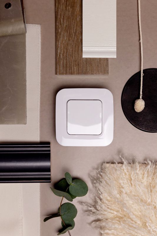 Выключатель кнопочный 1-кл. СП FLITE ВС11-2-0-ФлБ 10А механизм бел. IEK FI-V14-0-10-1-K01