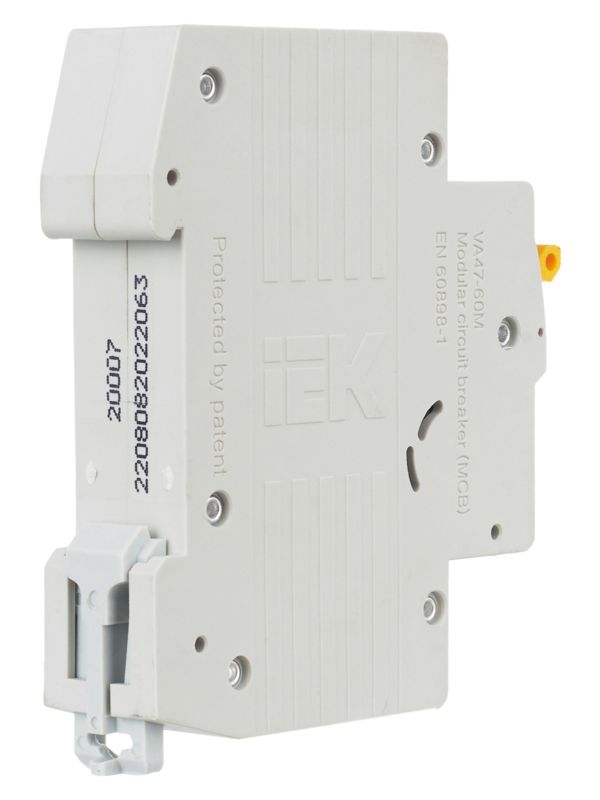 Выключатель автоматический модульный 1п C 63А 6кА ВА47-60M KARAT IEK MVA31-1-063-C