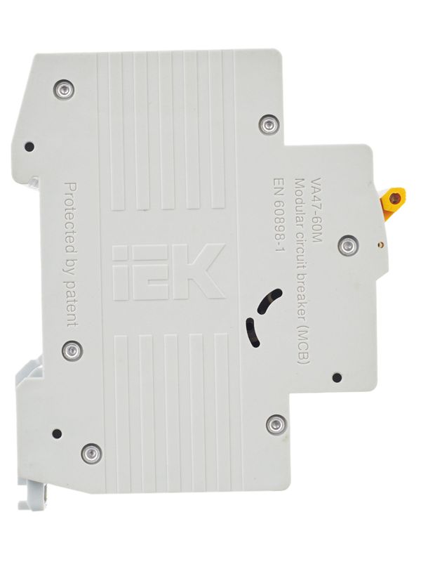 Выключатель автоматический модульный 3п C 63А 6кА ВА47-60M KARAT IEK MVA31-3-063-C