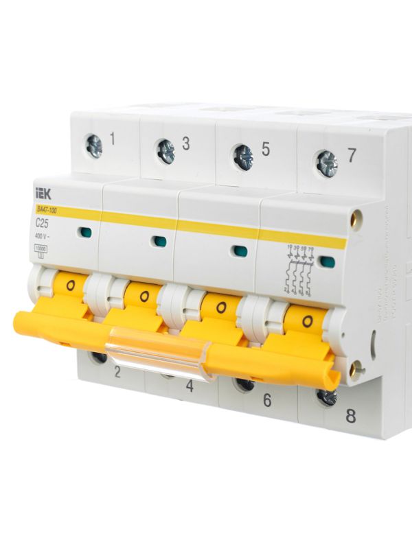 Выключатель автоматический модульный 4п C 25А 10кА ВА47-100 KARAT IEK MVA40-4-025-C