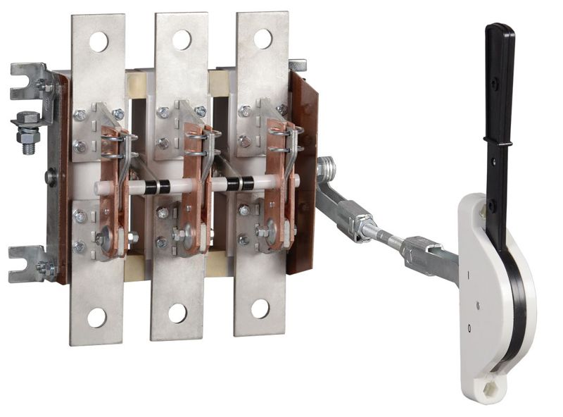 Разъединитель РЕ19-43-31140 1600А GENERICA PE-31140-1600