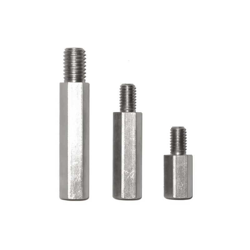 Спейсер 15мм М6 DKC QSP0156