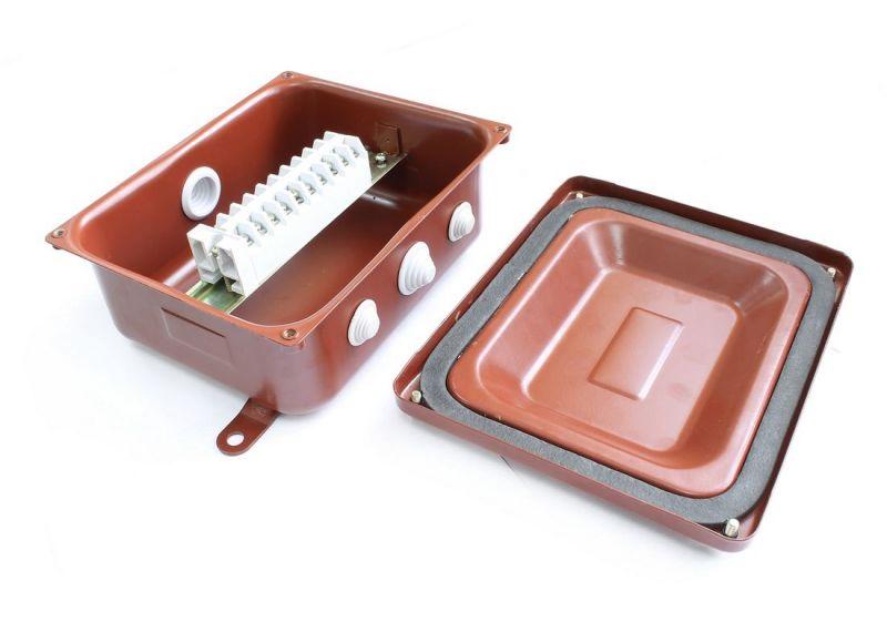 Коробка КМ 43-10 У3 IP43 ступенчатый ПВХ-ввод ГОФРОМАТИК zeta30338