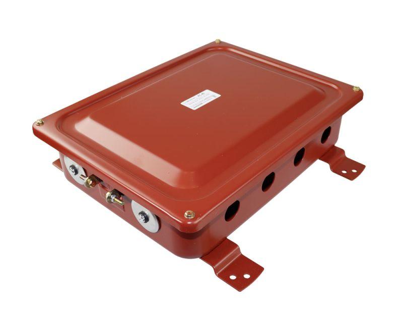 Коробка КС-40 УХЛ1.5 IP65 метал. заглушки ГОФРОМАТИК zeta30356